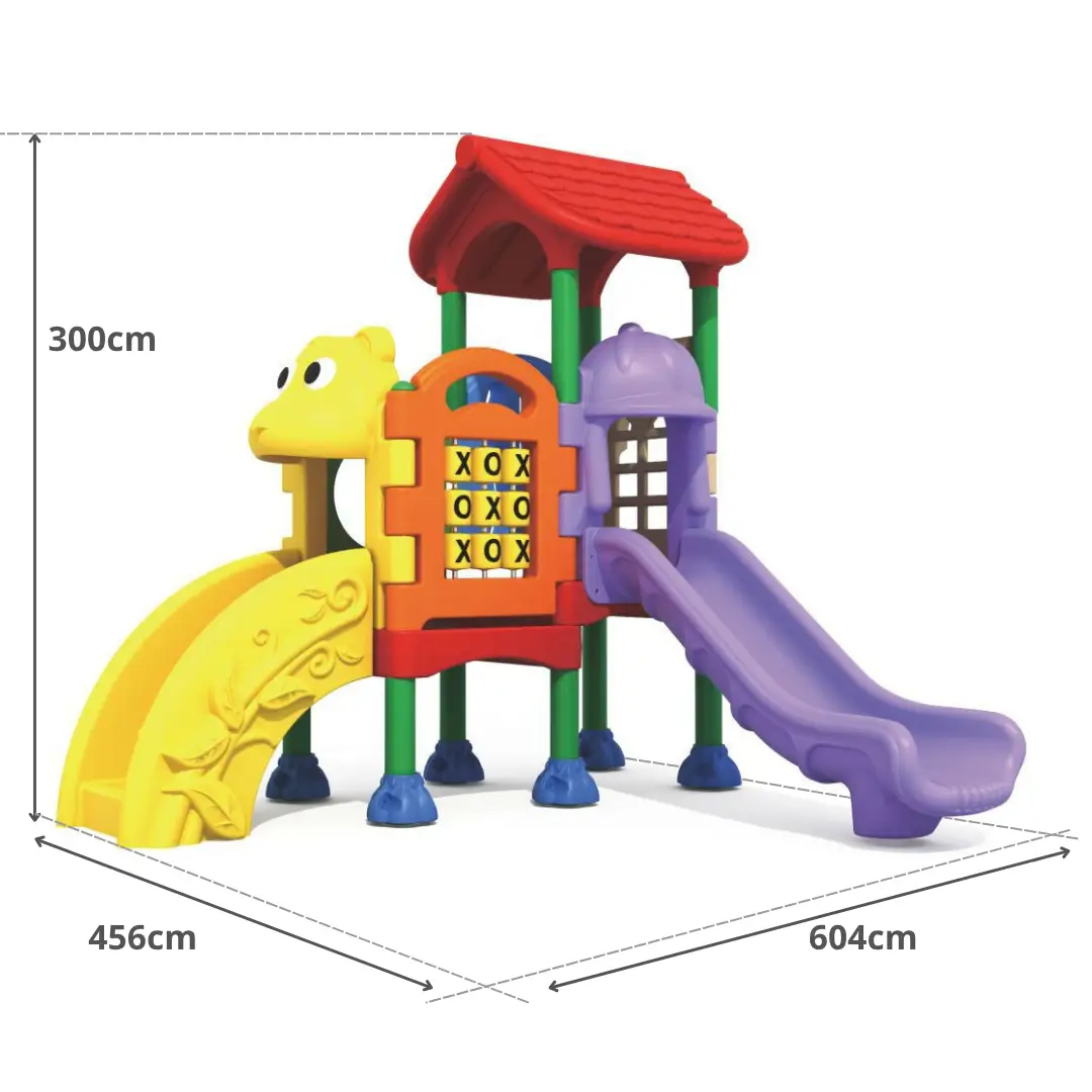 Aire de jeux extérieure enfant