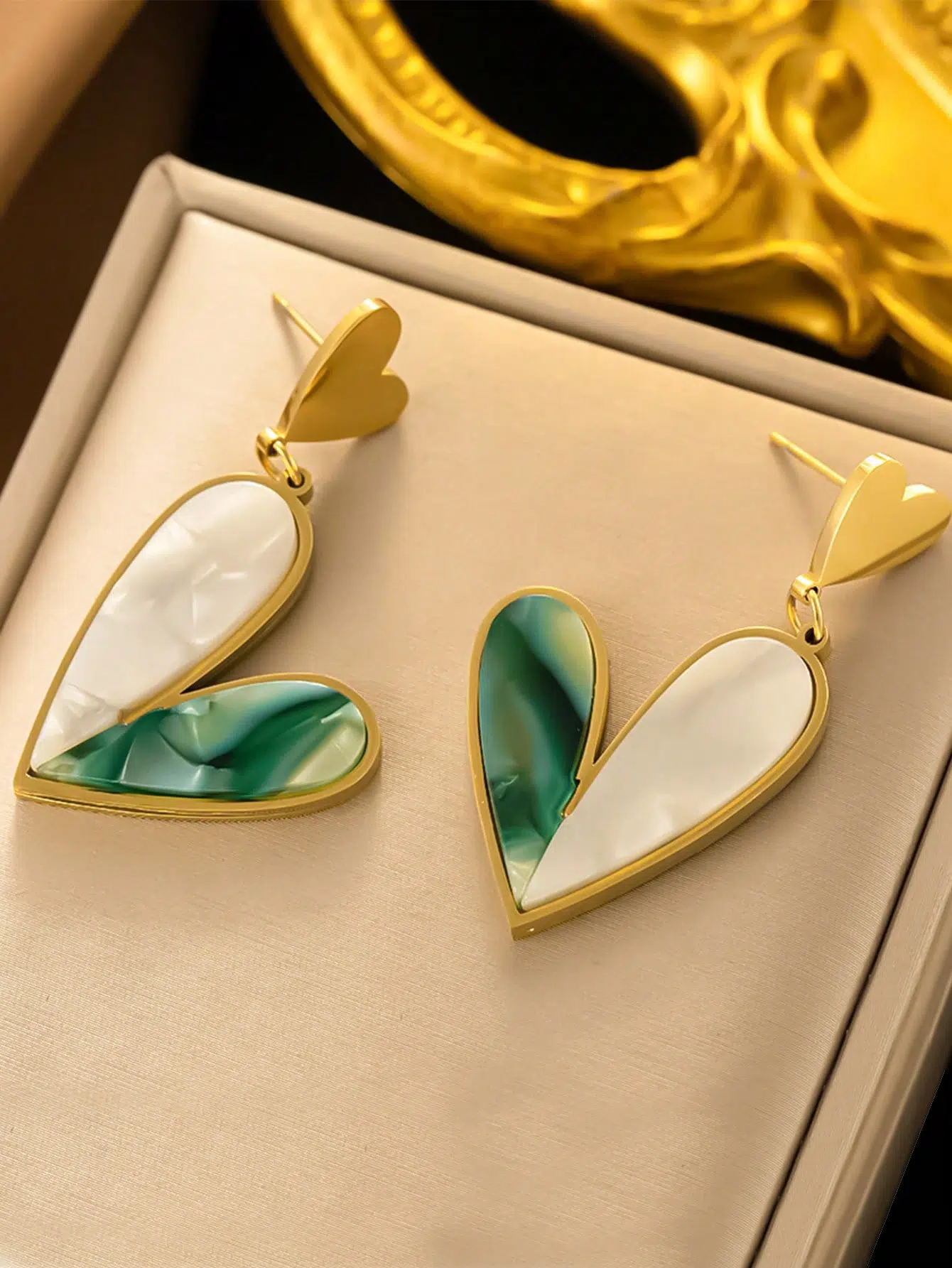 Beautify Collection - boucles doreilles pendantes en acier titane au design luxueux et léger