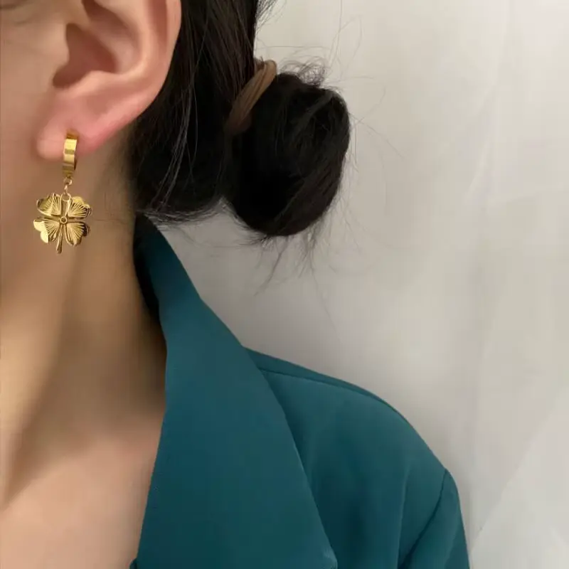 Beautify Collection - boucles doreilles en acier inoxydable pour femme fleur Everver