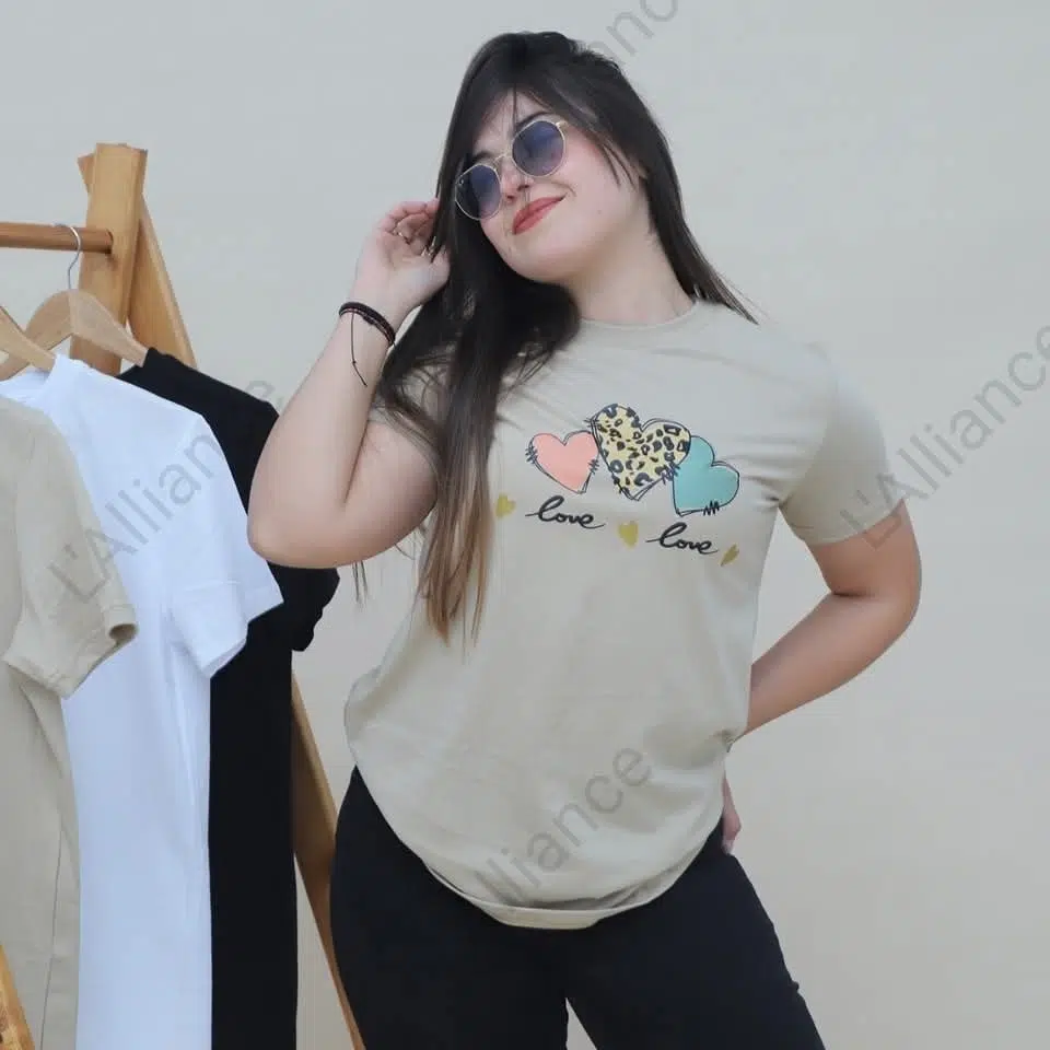 T-SHIRT 3 COEUR LOVE