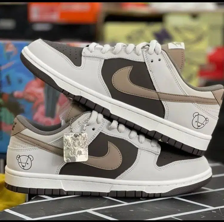 Nike SB Dunk Low x Otomo Katsuhiro – Steam Boy Edition