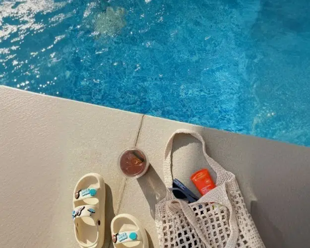 Nos essentiels pour un été stylé et lumineux