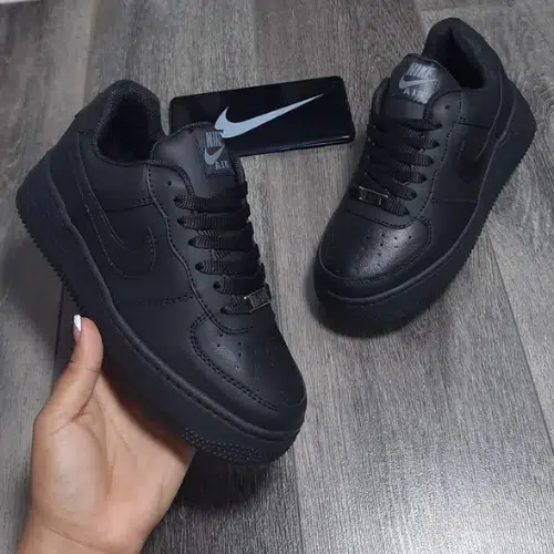 Nike Air Force 1 – Triple White / Triple Black