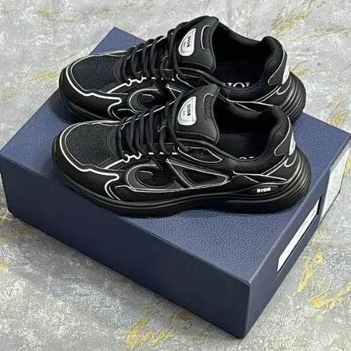 Dior B30 – Graphite Grey Edition