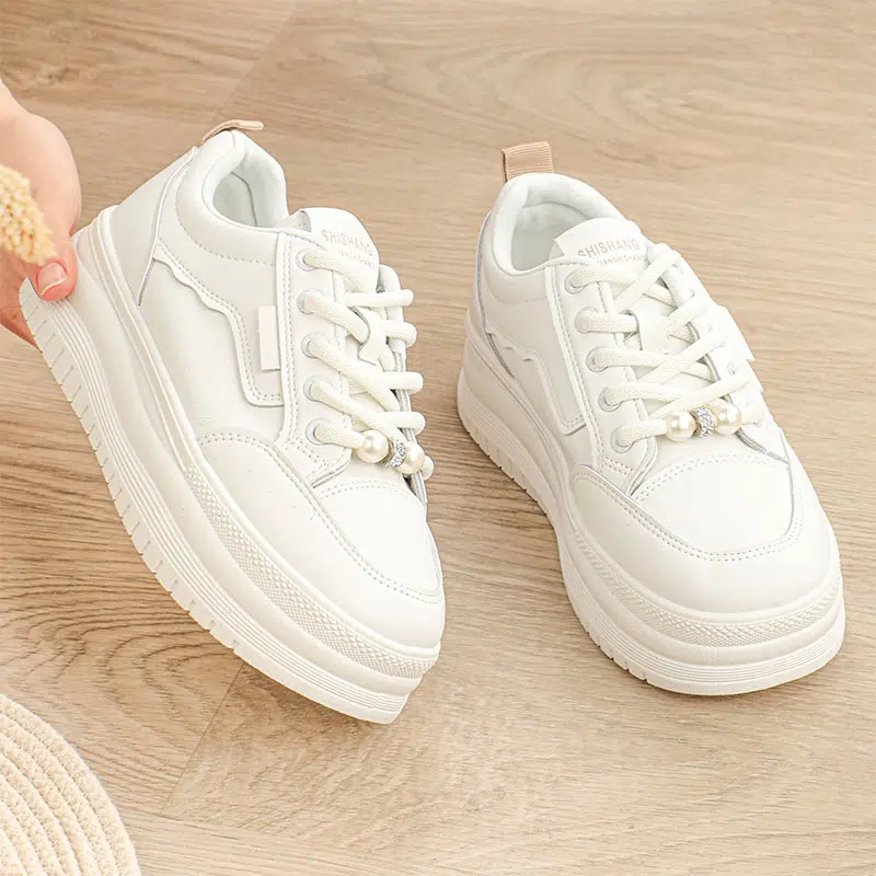 Basket Femme GK105