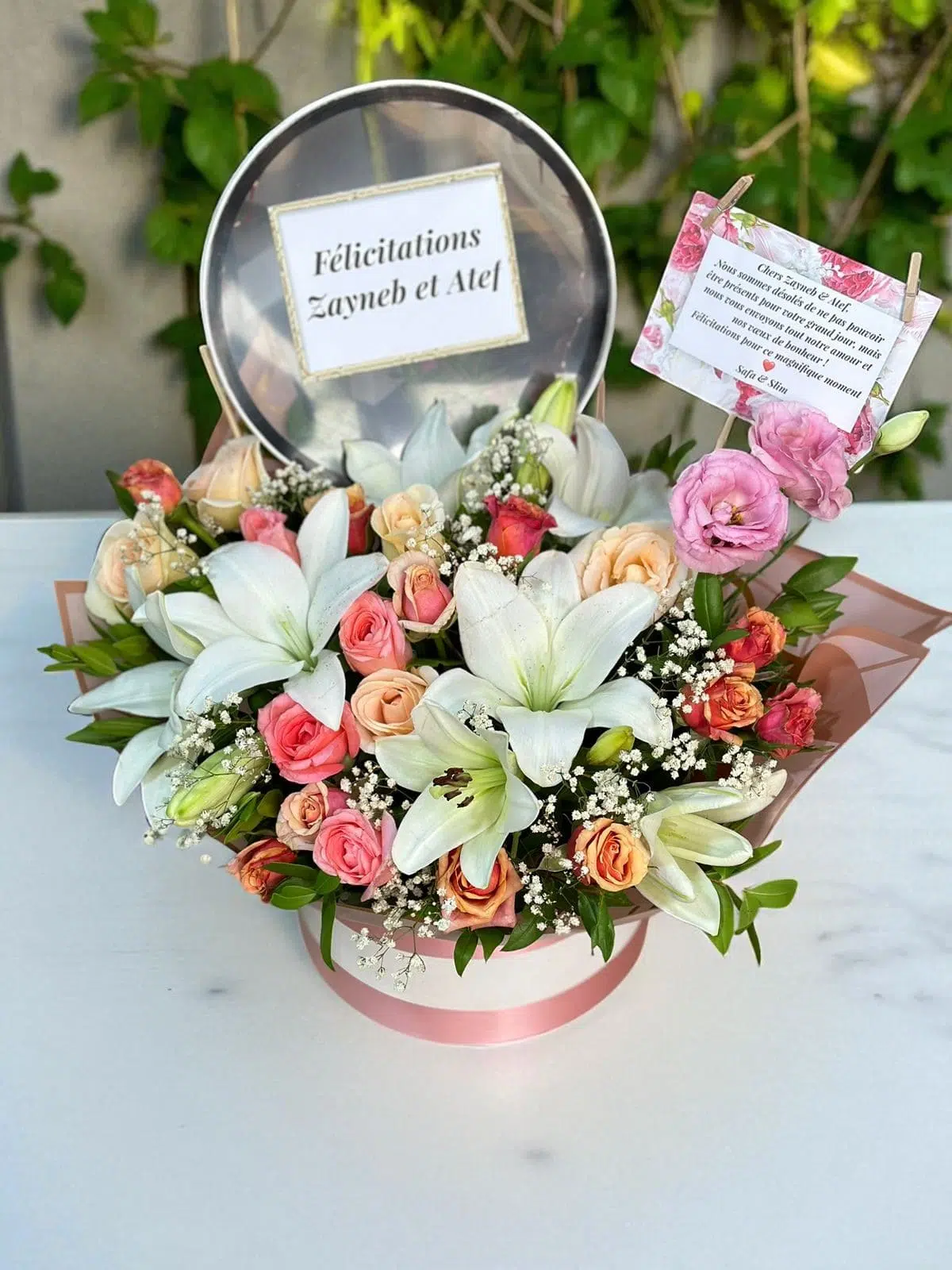 Box de Fleurs Félicitations Lys et Roses