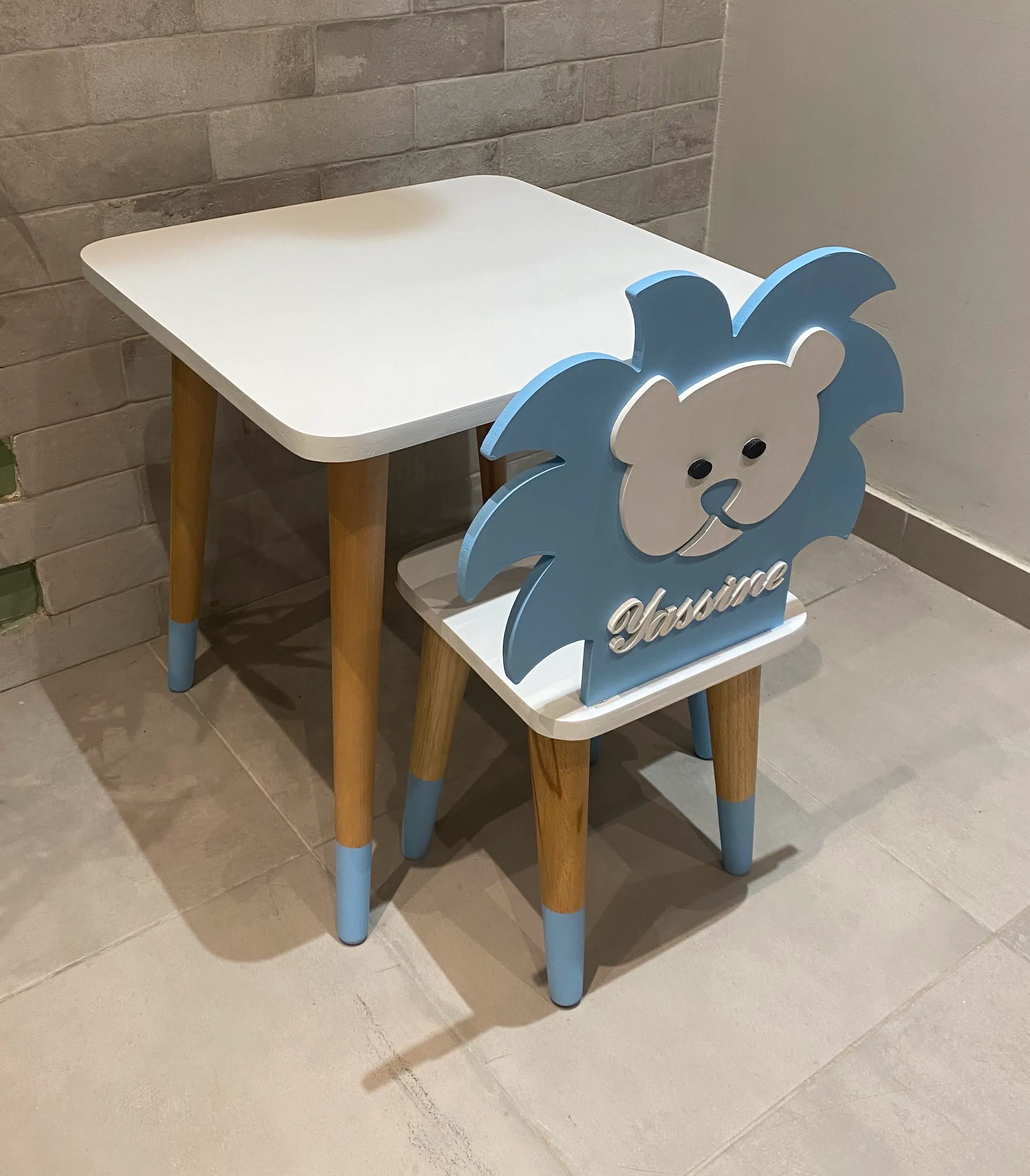 Table + Chaise Enfant Personnalisée (3-7 ans)