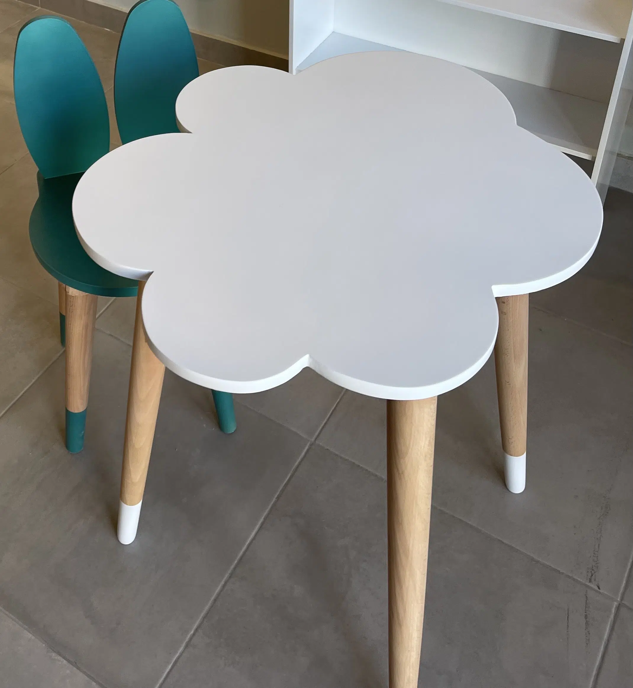 Table + Chaise Enfant Personnalisée (3-7 ans)
