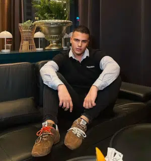 Miu Miu x New Balance – LÉlégance Rencontre le Streetwear