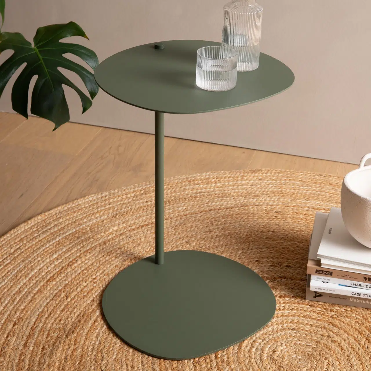 Table D’appoint En Metal Vert Olive
