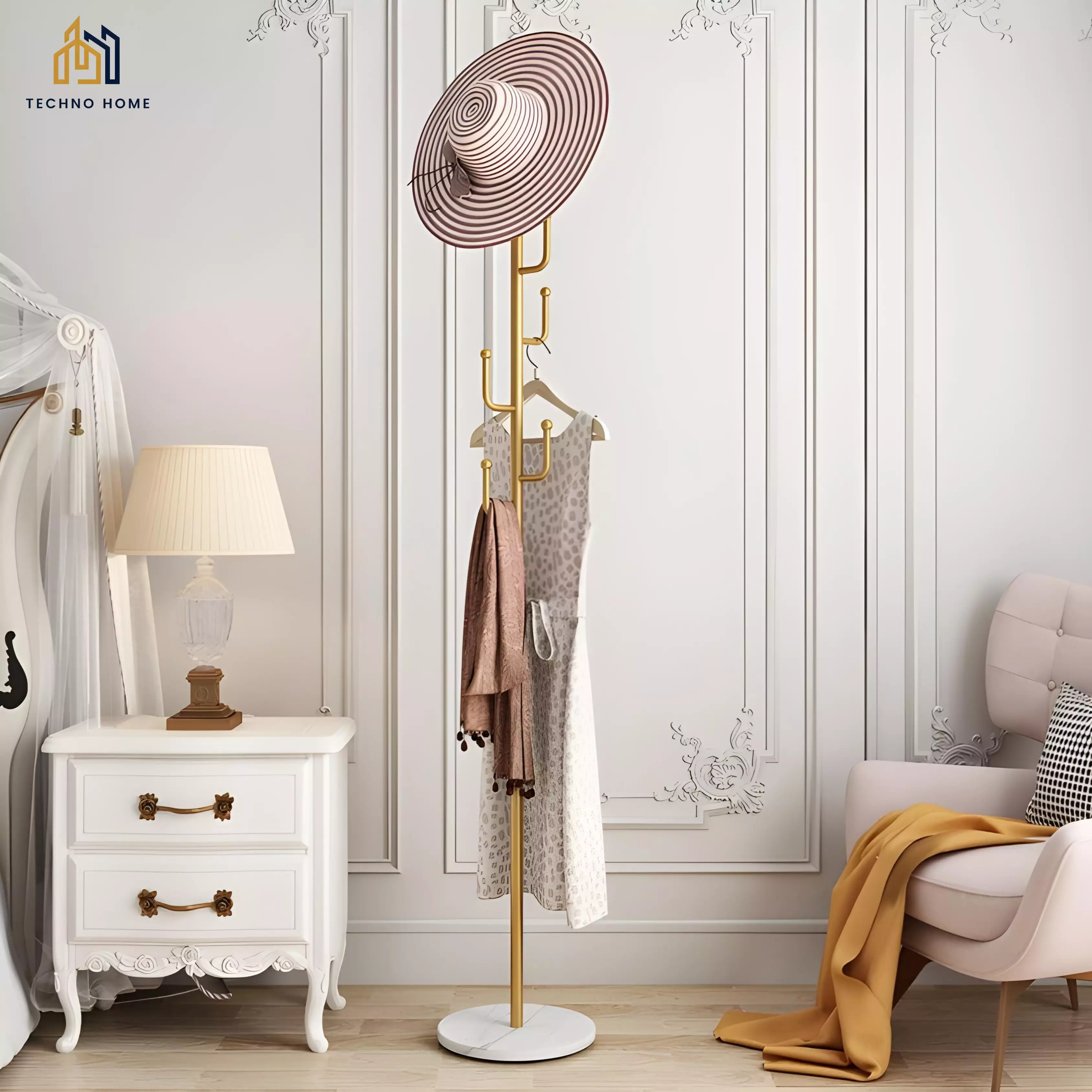 Porte-Manteau Dore 6 Boules Avec Basse En Marbre