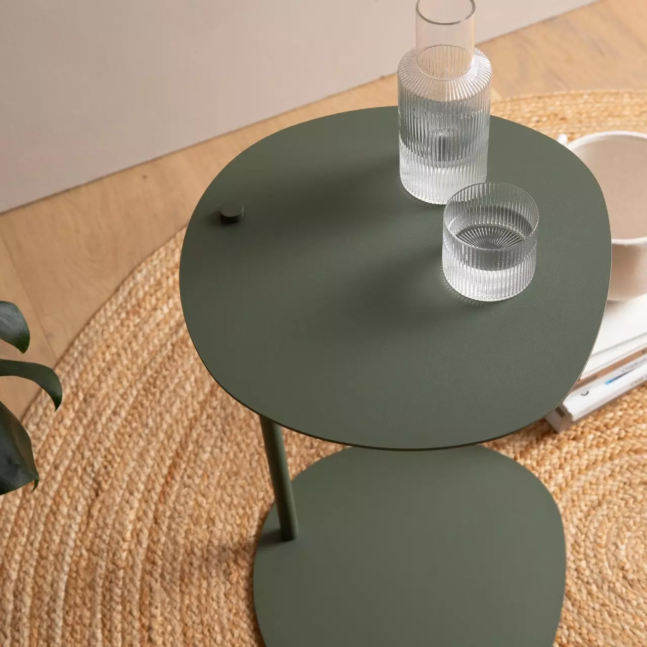 Table D’appoint En Metal Vert Olive