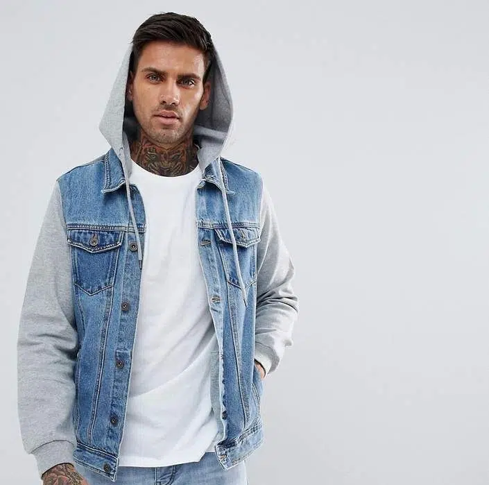 VESTE AVEC CAPUCHE HOMME